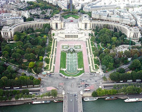 Que faire du côté de la Tour Eiffel, des Invalides et du Trocadéro : Nos  meilleures adresses 