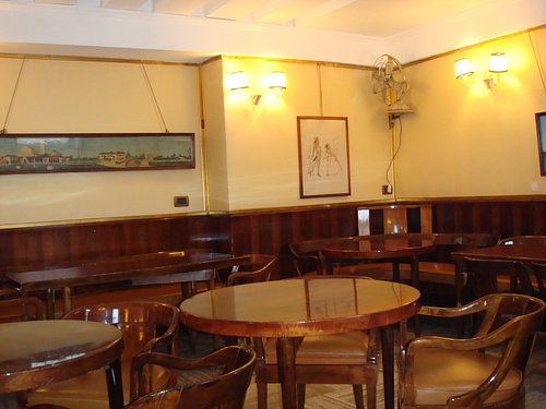 Travellers Bra's hanging from the bars ceiling - Picture of Bacaro Jazz,  Venice - Tripadvisor
