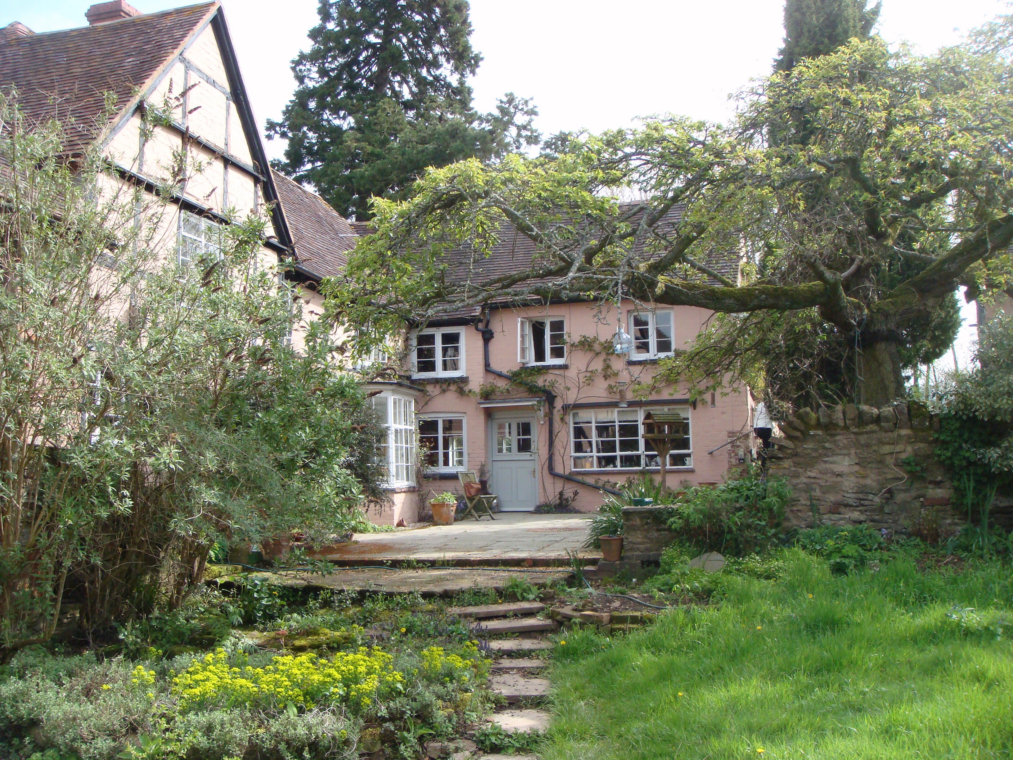 OLD COUNTRY HOUSE - Updated 2021 Prices, B&B Reviews, And Photos ...