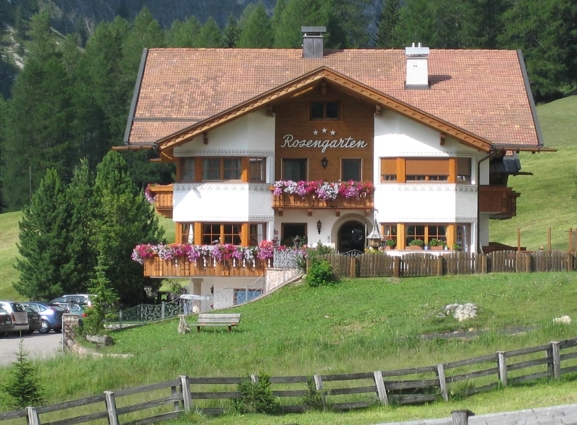 Garni Hotel Rosengarten image