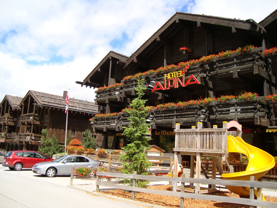 hotel alpina grimentz