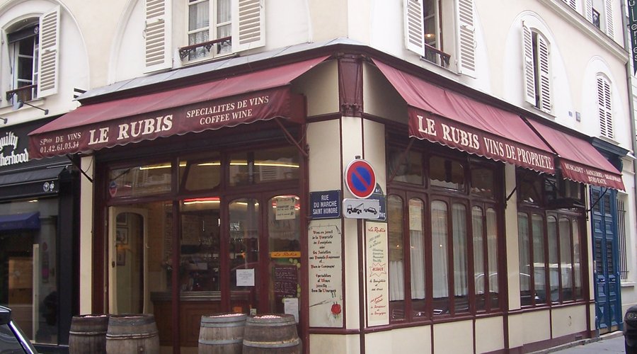 Le Rubis exterior