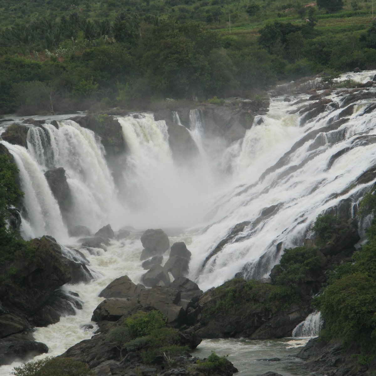 Barachukki and Gaganachukki Falls (Mandya) - 2021 What to Know Before ...