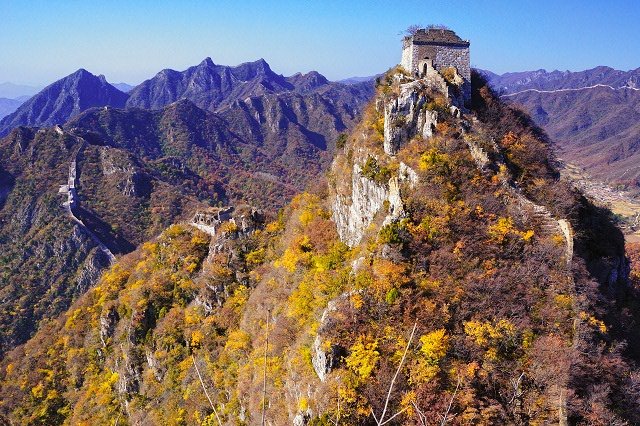 Unrestored Section of the Great Wall of China Photos