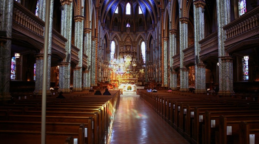 Notre Dame Interior