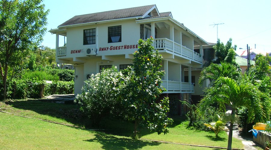 Dennis Hideaway