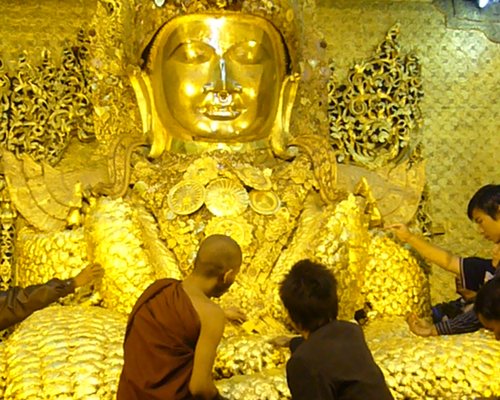 mahamuni-pagoda-mandalay.jpg?w=500&h=400&s=1