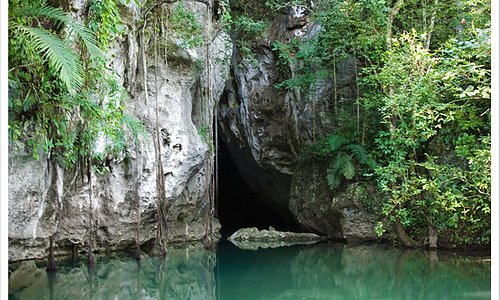 Barton Creek Cave Entrance