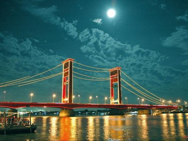 Jembatan Ampera (Palembang, Indonesia) - Review - Tripadvisor