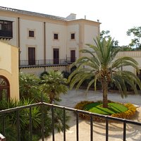 Villa Niscemi - la corte interna