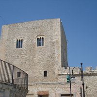 Torre Cabrera