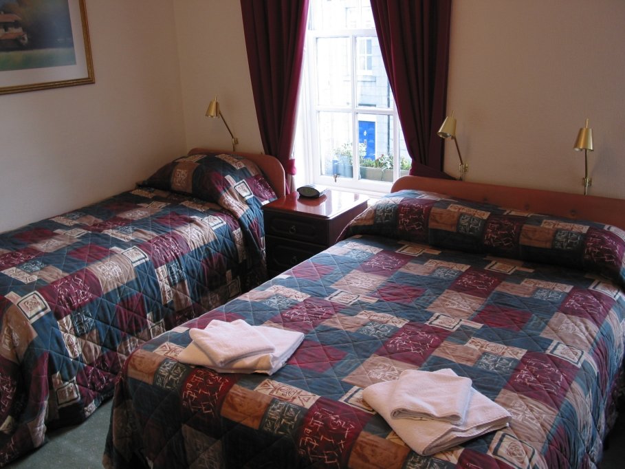 ROYAL CROWN GUEST HOUSE - Prices & B&B Reviews (Aberdeen, Scotland)