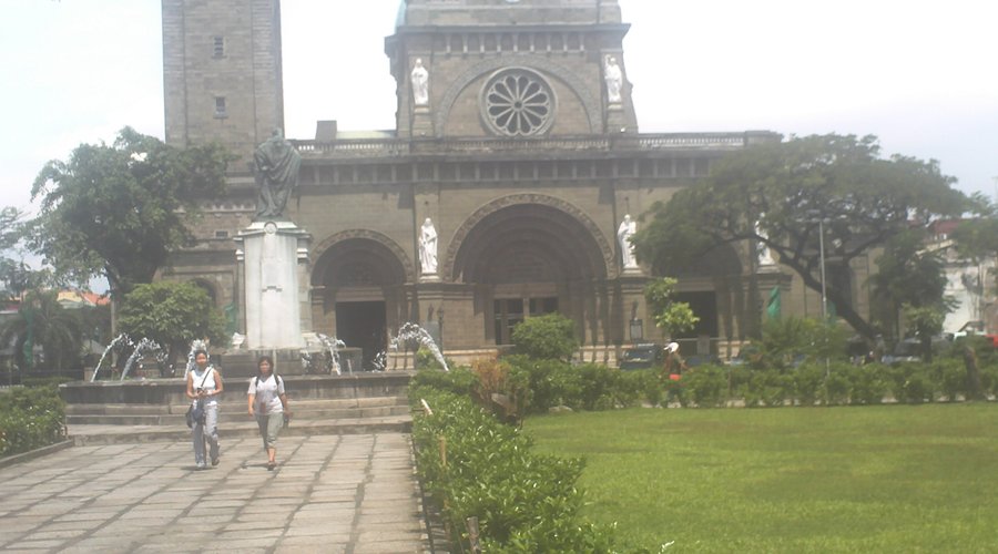 Manila Cathedral front view