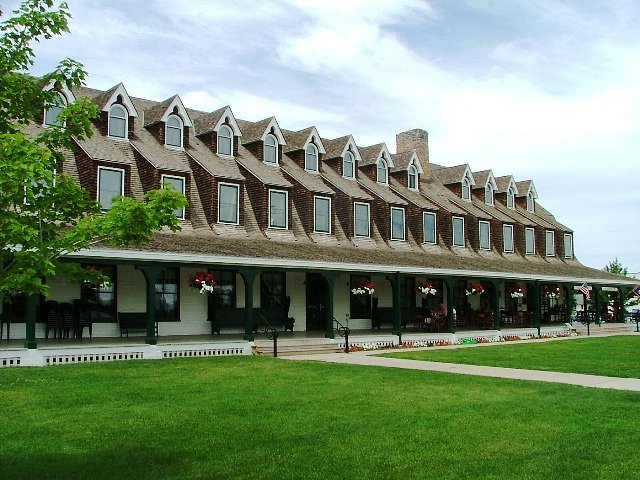 The Historic Sheridan Inn image