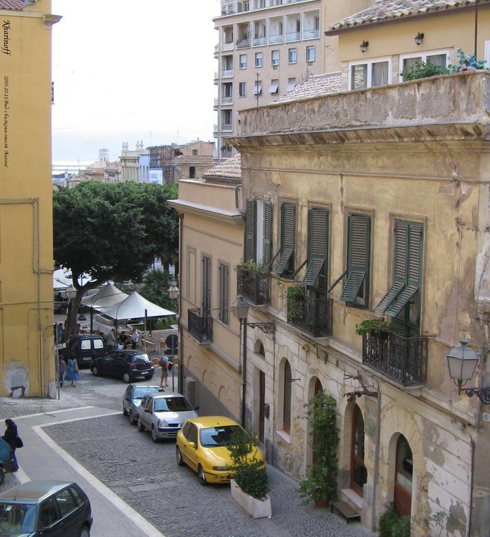 hotel aurora cagliari sardinia