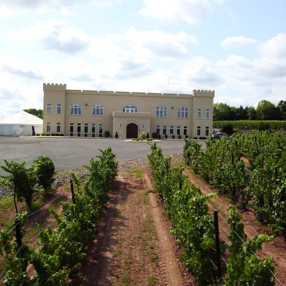 2022-sand-castle-winery