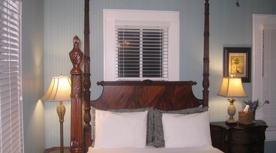 Ground level bedroom