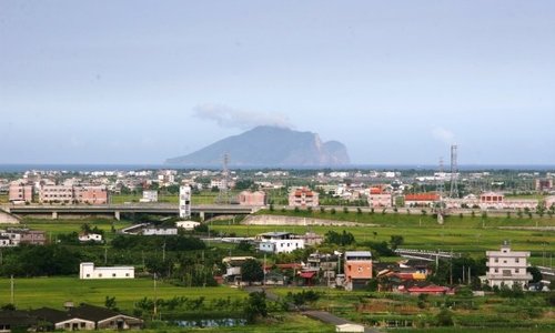 view from roof of hotel, the island in the middle is "tortle island" (more likely a shoe)