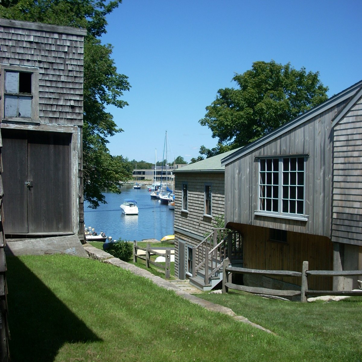 Woods Hole Oceanographic Institution: All You Need to Know