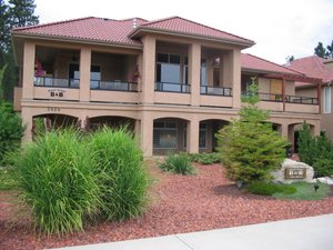 Room & Suite