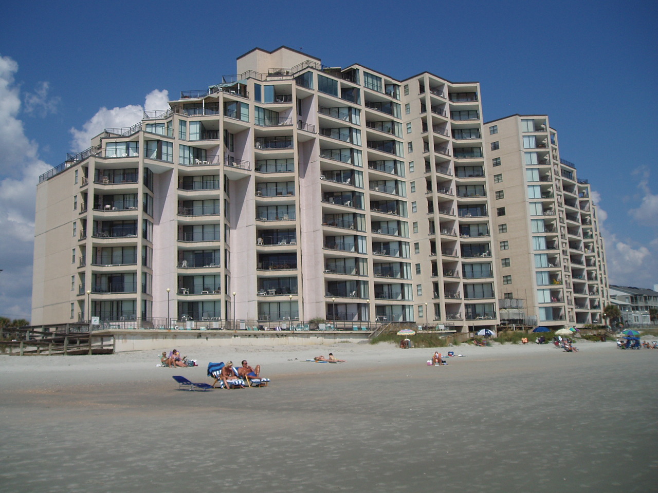 Surfmaster by the Sea: Your Ultimate Guide to a Memorable Stay in Garden City Beach, SC