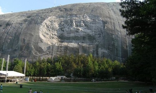 places to visit near stone mountain ga