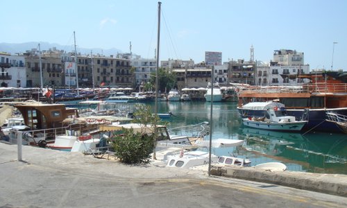 The harbour by day