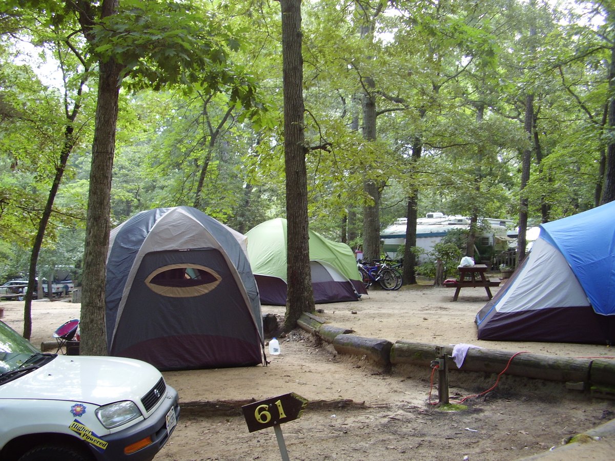 Escape to Nature's Embrace: Delaware Big Oaks Family Campground, Your Gateway to Adventure