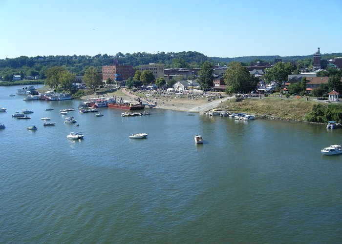 View of the Festival/Marietta from the bridge.