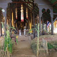Wat Chedi That Luang