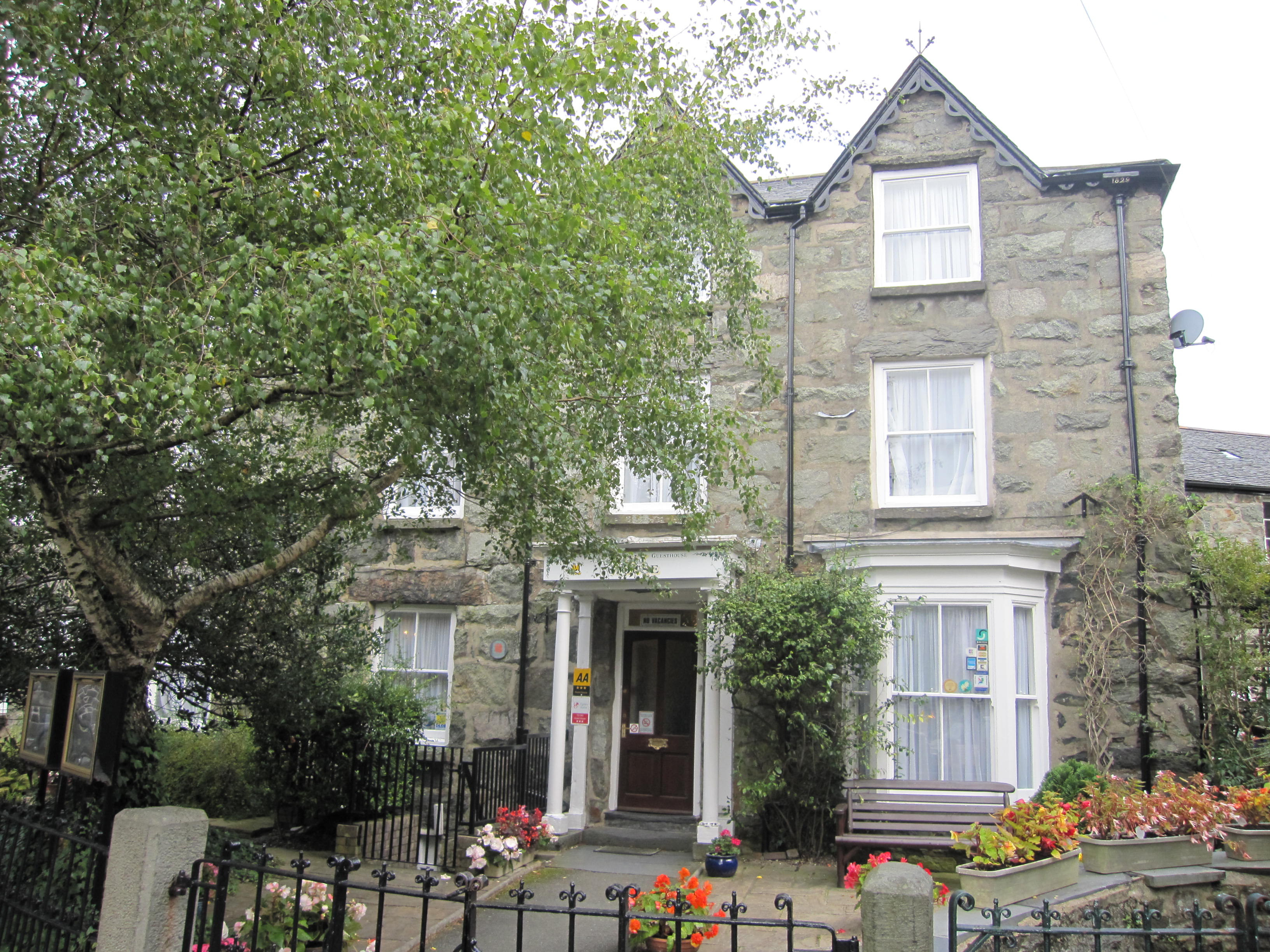 IVY HOUSE - Updated 2024 Prices & B&B Reviews (Dolgellau, Wales)