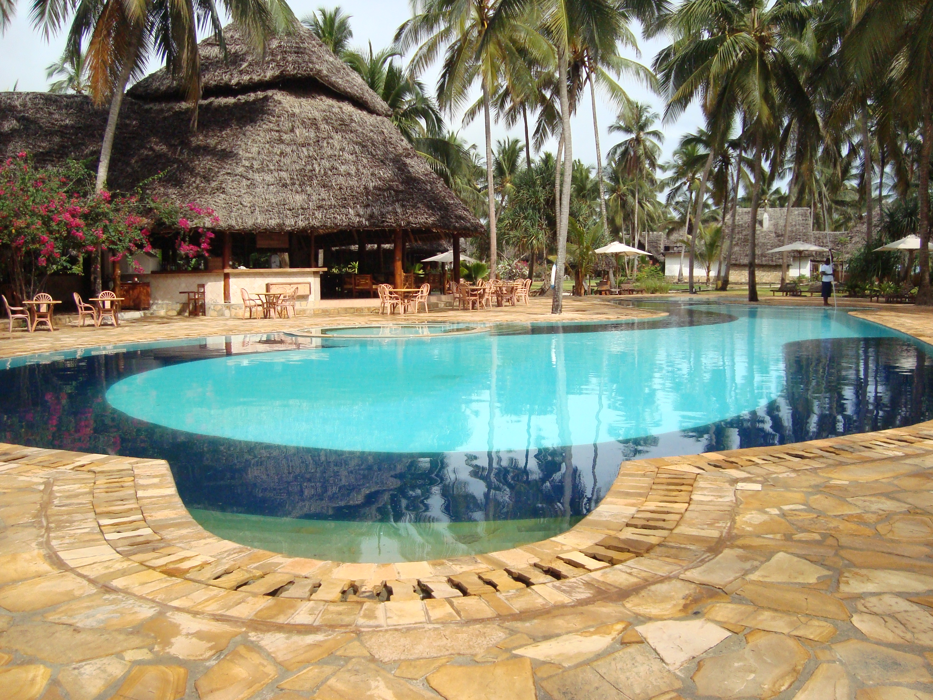 BLUEBAY BEACH RESORT & SPA Desde $ 792.969 (Kiwengwa, Tanzania ...