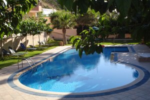 Pool und Strand