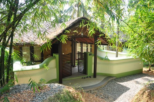 FRAGRANT NATURE BACKWATER RESORT & AYURVEDA SPA - Updated 2024 Prices ...