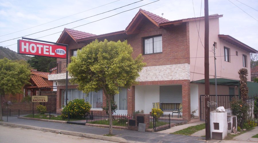 Hotel Bristol