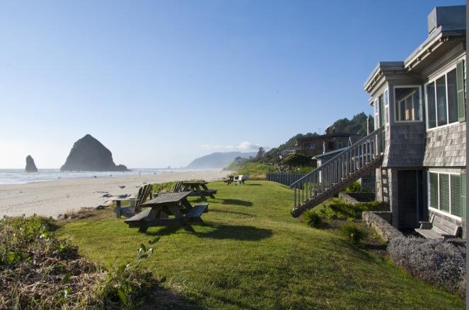 SEA SPRITE AT HAYSTACK ROCK - Updated 2024 Prices & B&B Reviews (Cannon ...