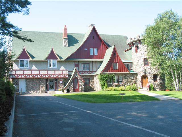 THE CASTLE INN (Perth-Andover, Canadá) - Opiniones Y Comparación De ...