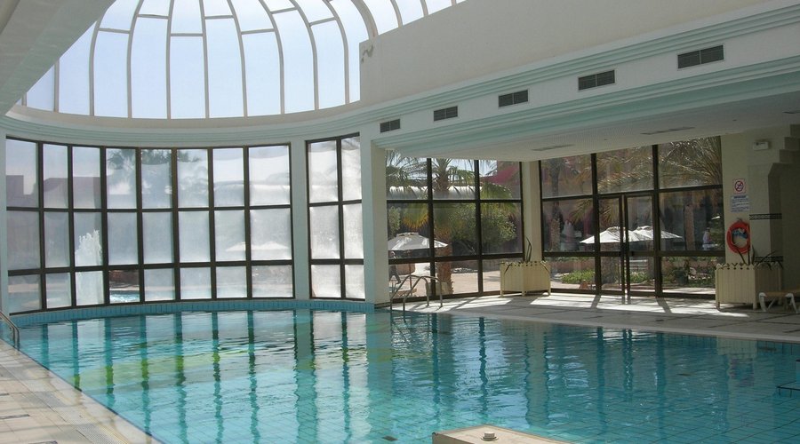 La piscine intérieure
