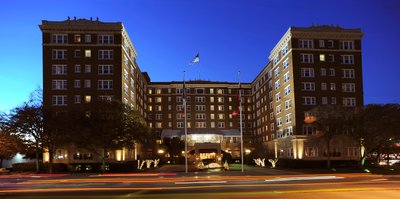 Hotel photo 9 of Warwick Melrose - Dallas.