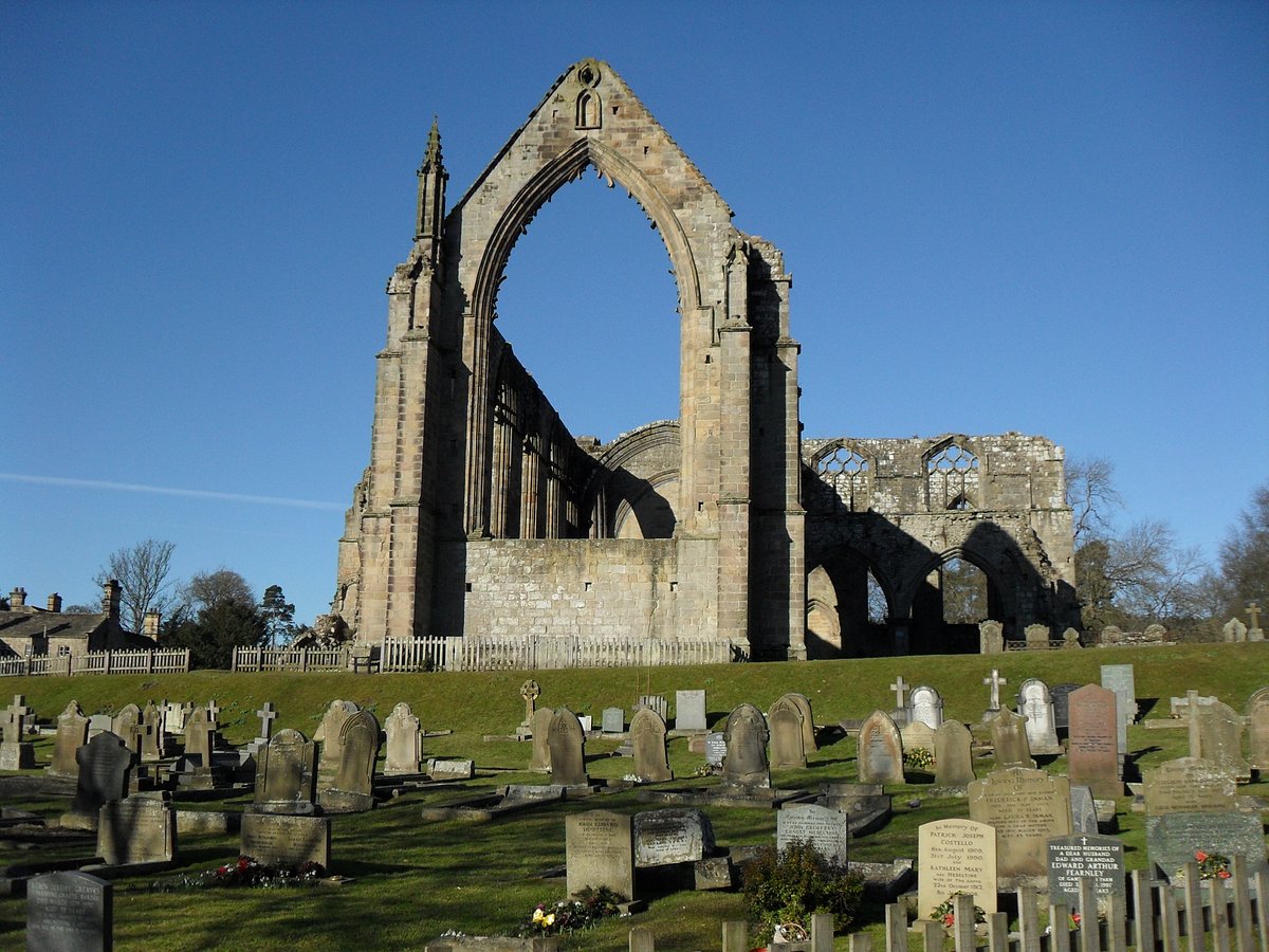 cost to visit bolton abbey