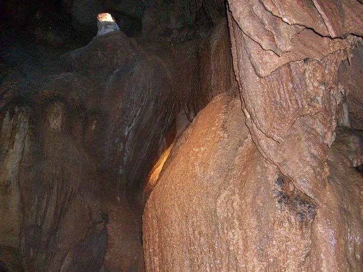 wild cave tour mammoth