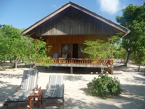 Pom Pom Island Resort in Pulau Sipadan, image may contain: Resort, Hotel, Shelter, Villa