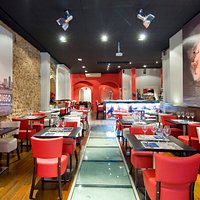 SoCA Restaurant & Bar - Great place!