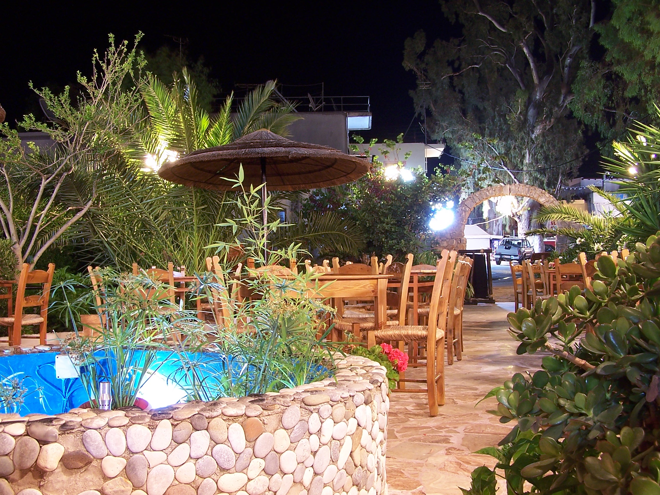 TAVERNA PARADISE STUDIOS & APARTMENTS - Prices & Hotel Reviews (Crete ...