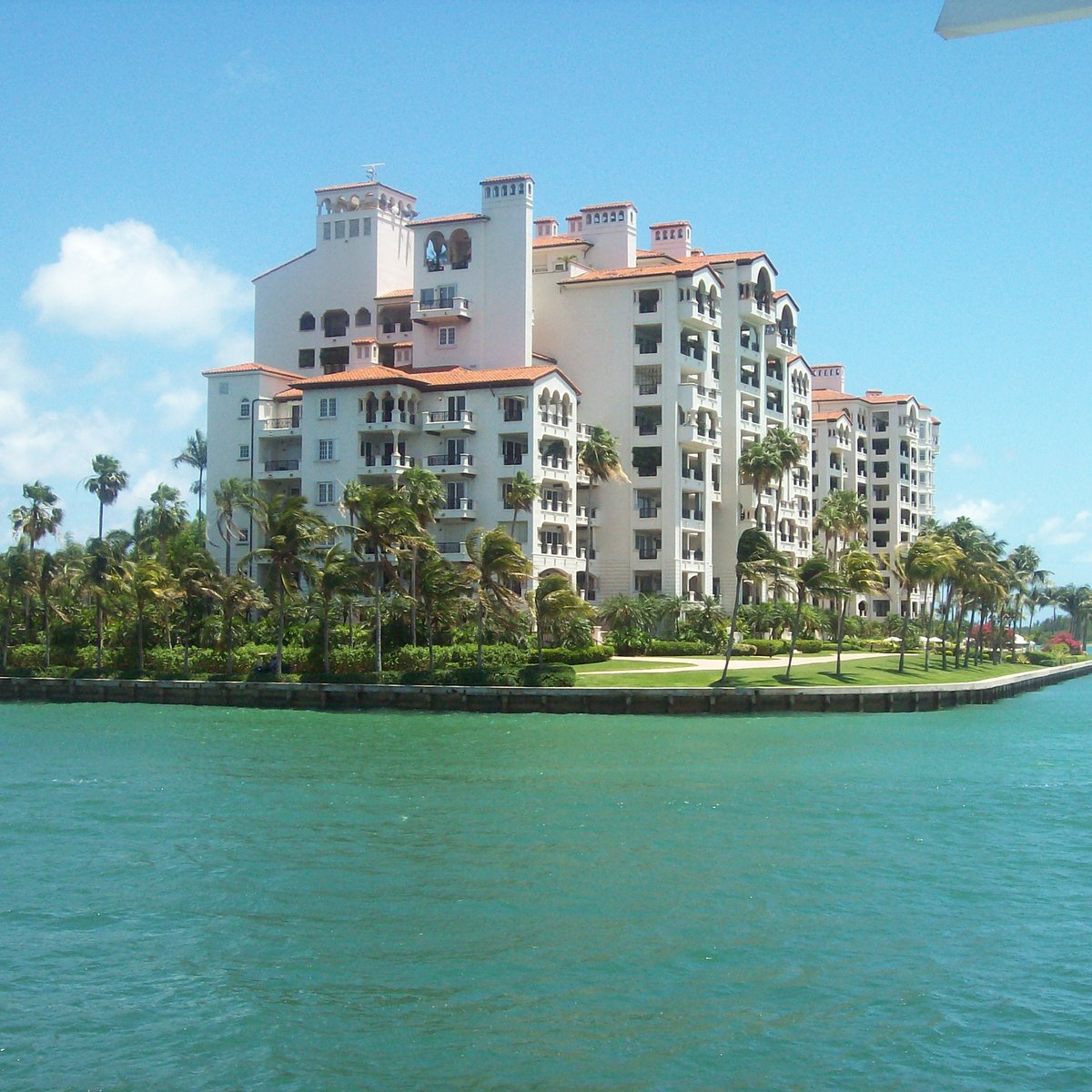 FISHER ISLAND (Miami Beach) - Qué SABER antes de ir (2025)