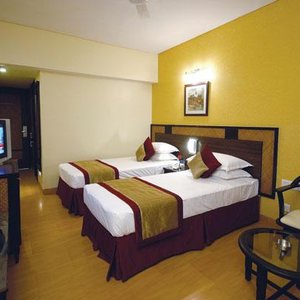 Executive Twin Bed Room