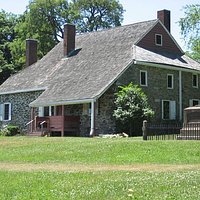 GW's "Mansion" House