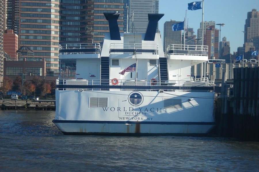world yacht new york