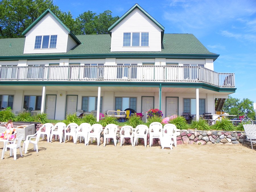 Crescent Beach Resort Updated 2020 Reviews Okoboji Iowa Tripadvisor