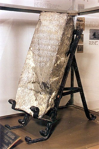 Kensington Runestone image